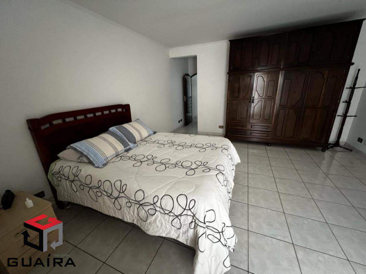 Sobrado à venda com 3 quartos, 320m² - Foto 9