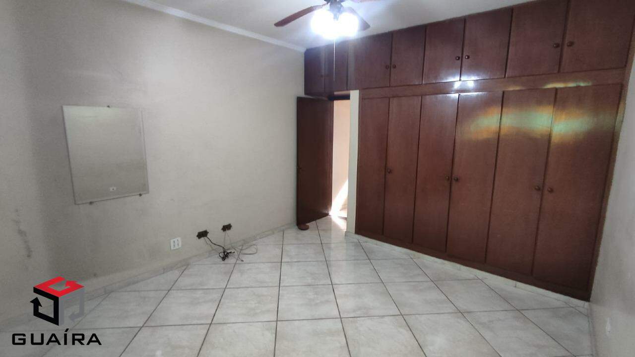 Sobrado à venda com 3 quartos, 254m² - Foto 9