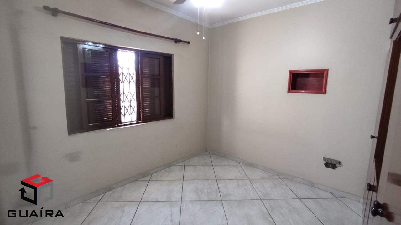 Sobrado à venda com 3 quartos, 254m² - Foto 3