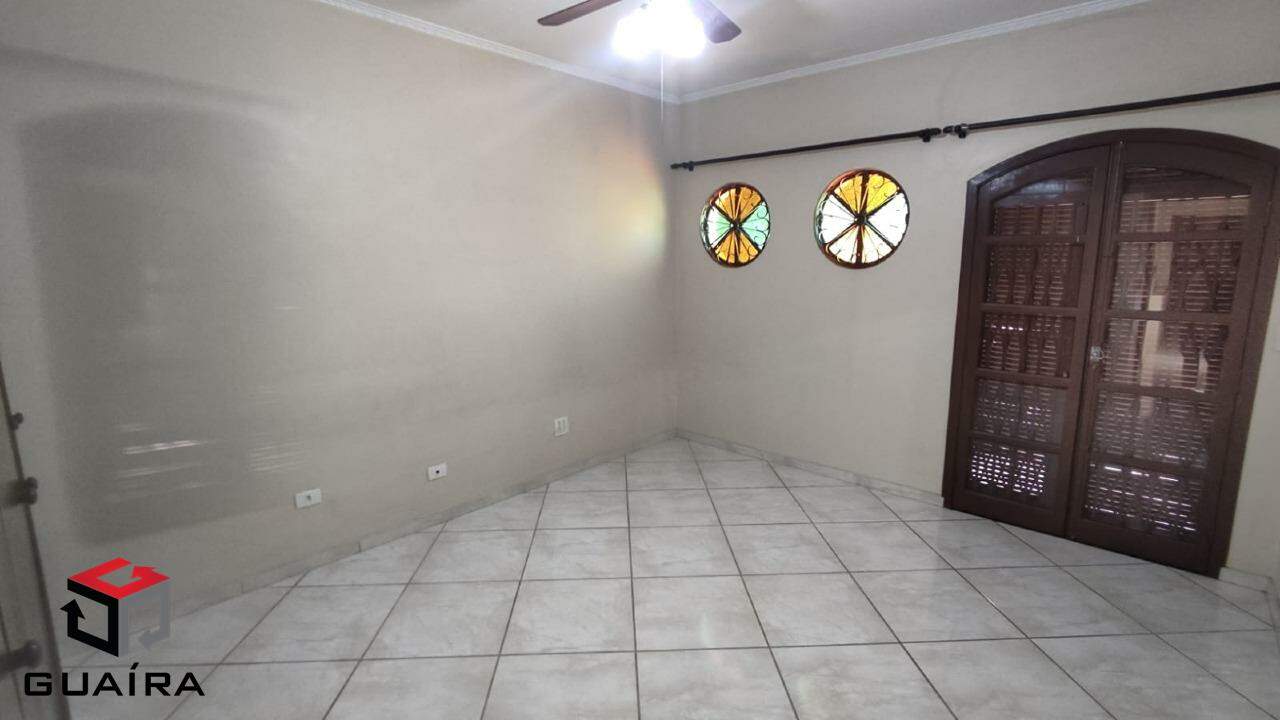 Sobrado à venda com 3 quartos, 254m² - Foto 8