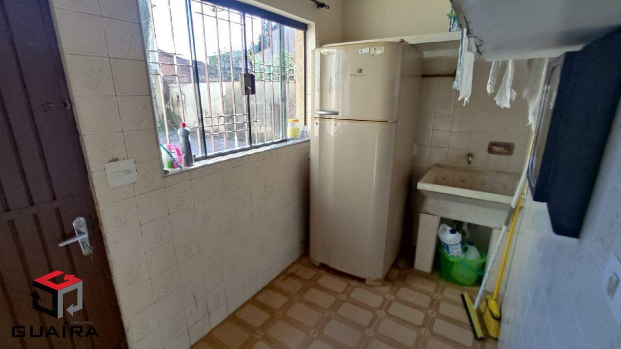 Sobrado à venda com 3 quartos, 254m² - Foto 15