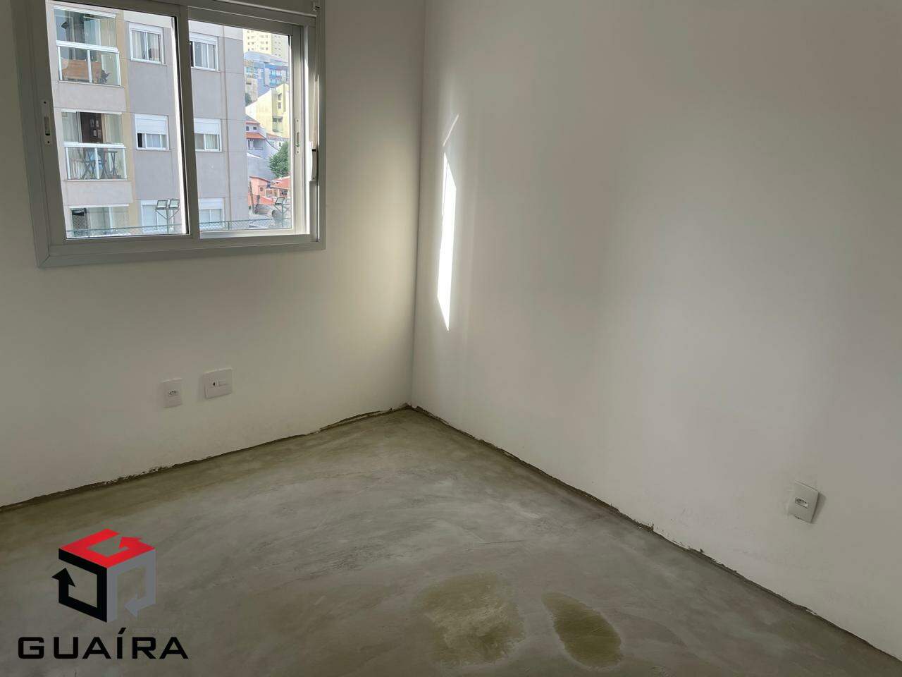 Apartamento à venda com 2 quartos, 67m² - Foto 4