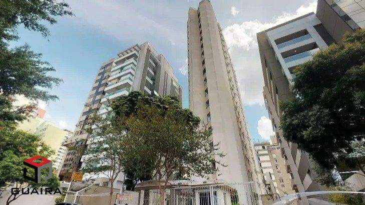 Apartamento à venda com 1 quarto, 32m² - Foto 1