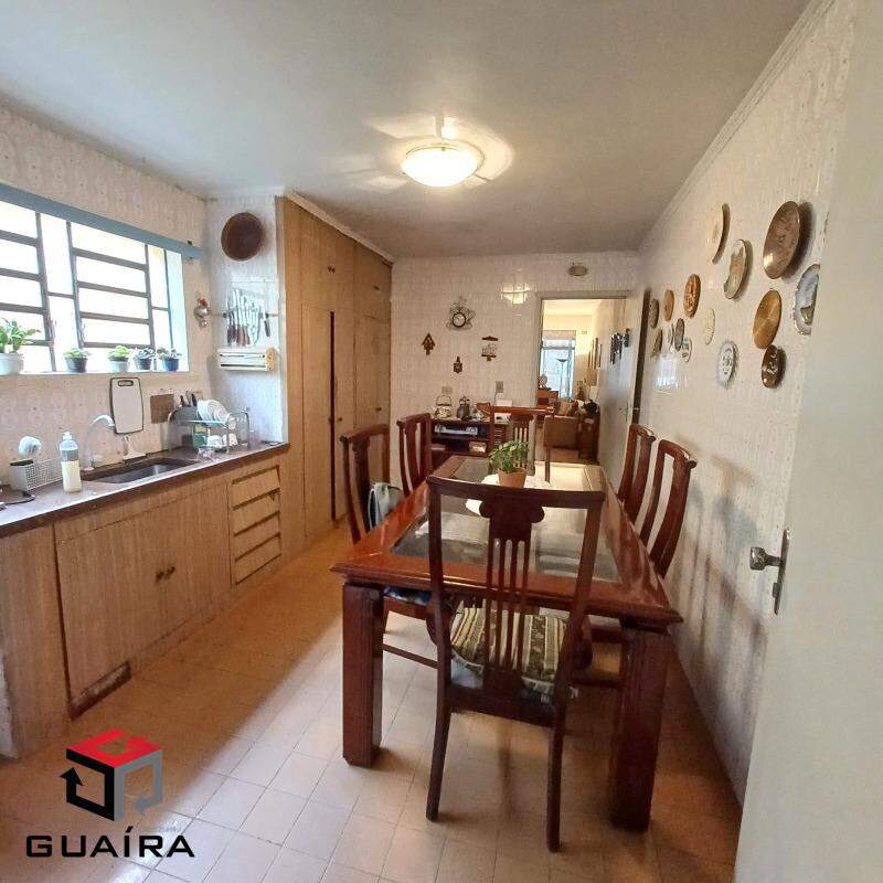 Sobrado à venda com 2 quartos, 130m² - Foto 2