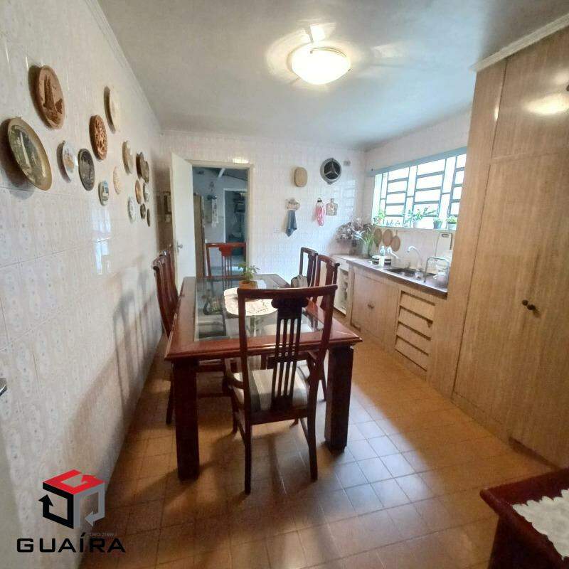 Sobrado à venda com 2 quartos, 130m² - Foto 3