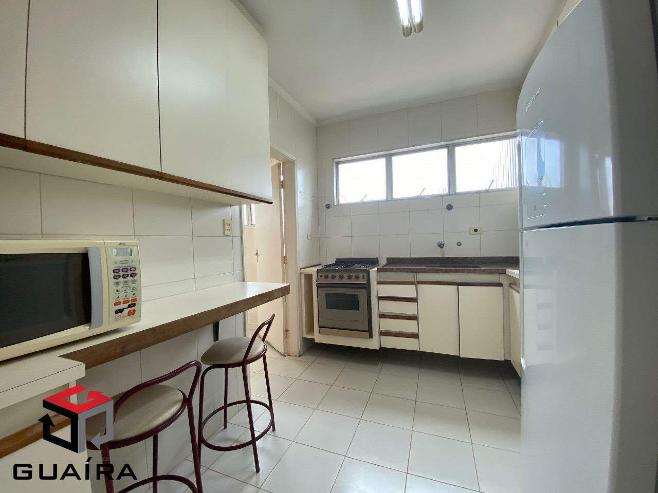 Apartamento à venda com 2 quartos, 67m² - Foto 6