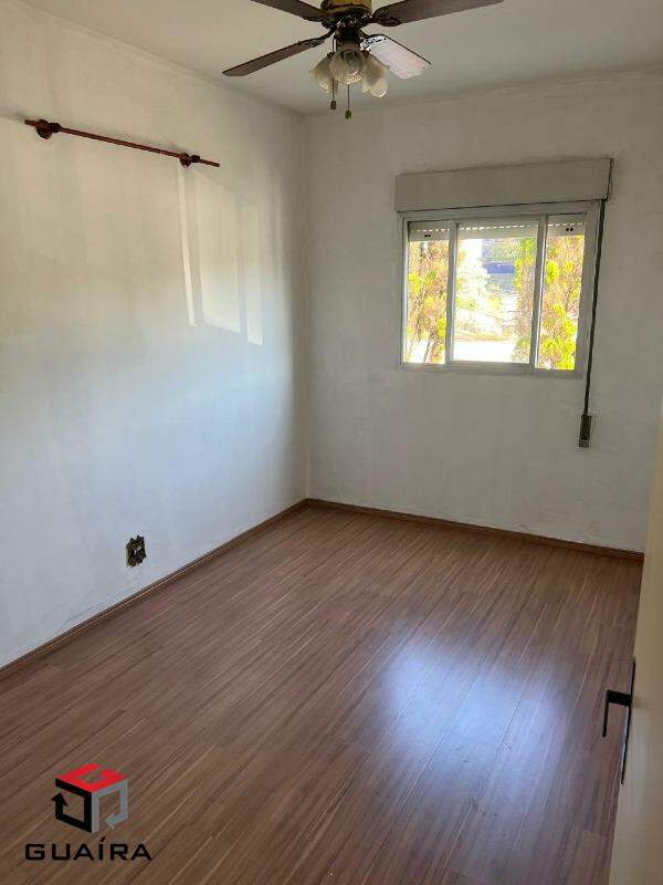 Apartamento à venda com 2 quartos, 60m² - Foto 5