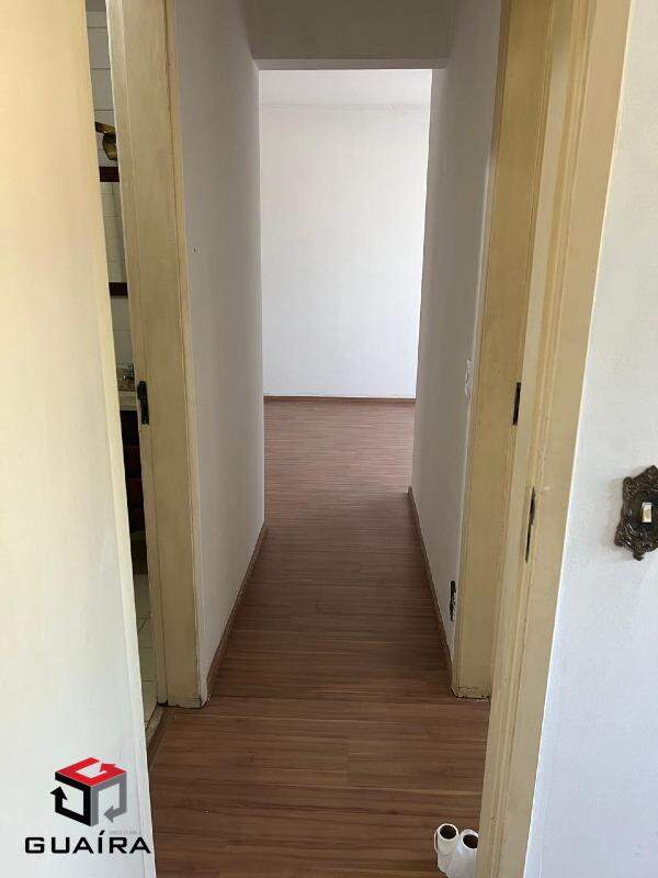 Apartamento à venda com 2 quartos, 60m² - Foto 4