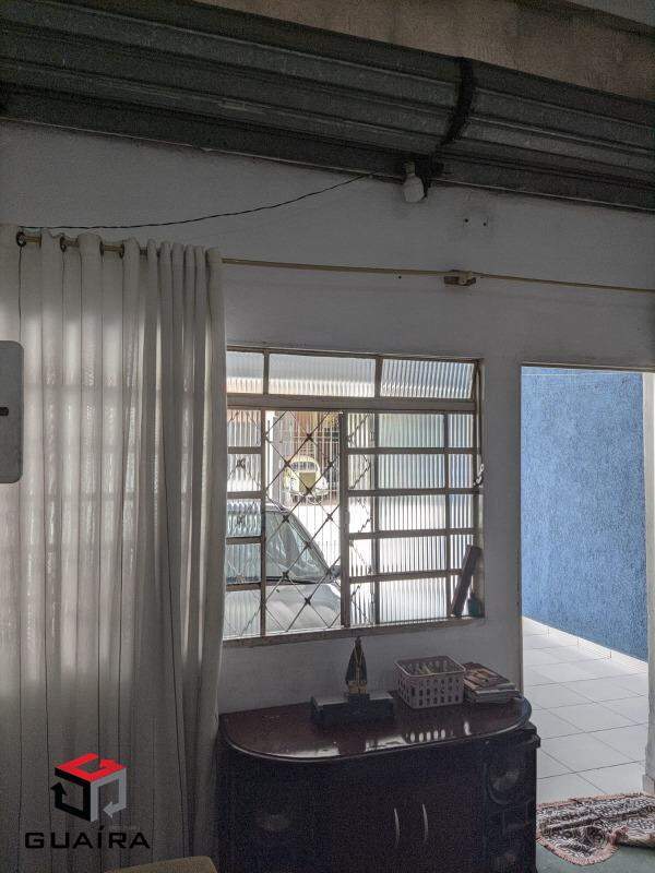 Sobrado à venda com 3 quartos, 185m² - Foto 1