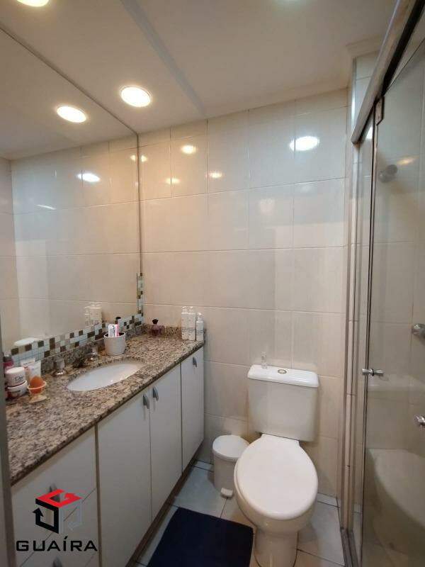 Apartamento à venda com 2 quartos, 70m² - Foto 31