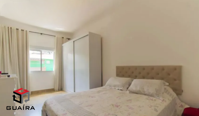 Casa à venda com 2 quartos, 120m² - Foto 4