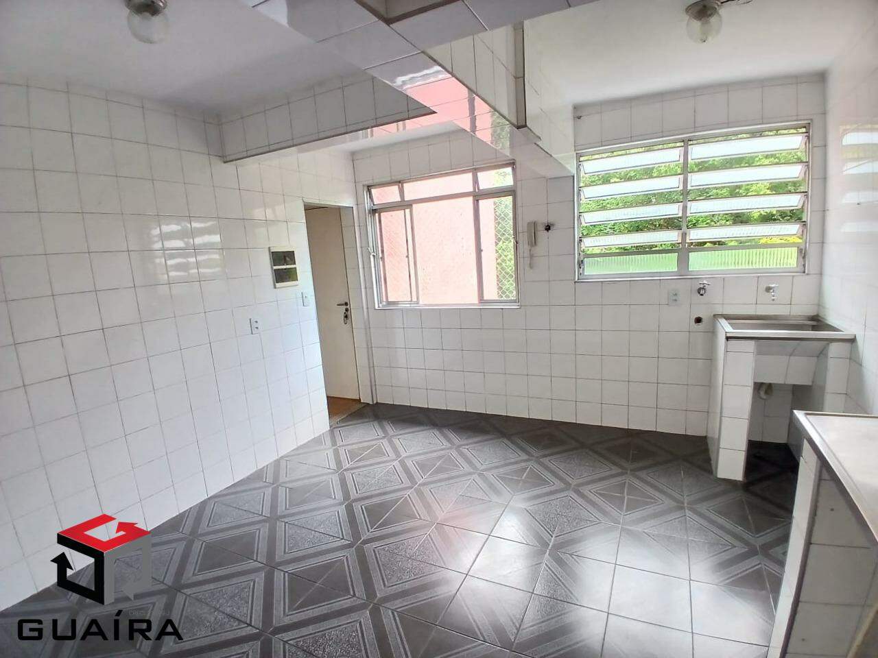 Apartamento à venda com 3 quartos, 101m² - Foto 5