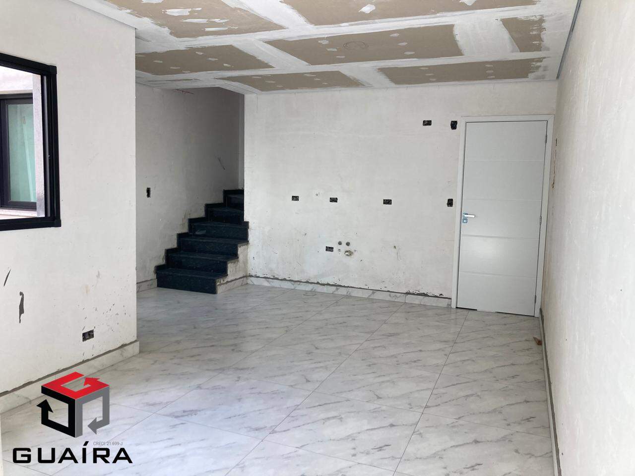Cobertura à venda com 3 quartos, 130m² - Foto 2