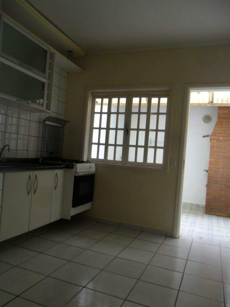 Sobrado para alugar com 2 quartos, 80m² - Foto 5