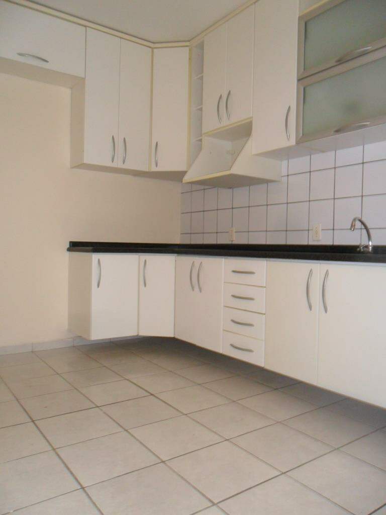 Sobrado para alugar com 2 quartos, 80m² - Foto 4