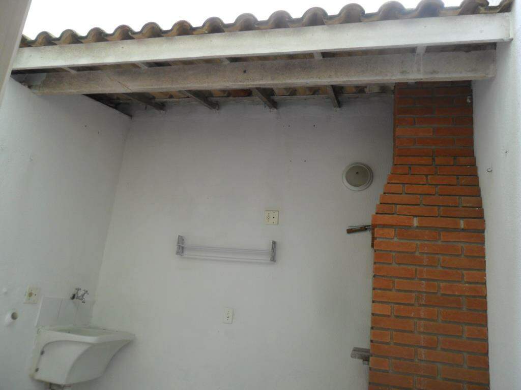 Sobrado para alugar com 2 quartos, 80m² - Foto 7