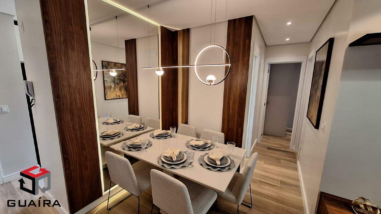 Apartamento à venda com 2 quartos, 64m² - Foto 2