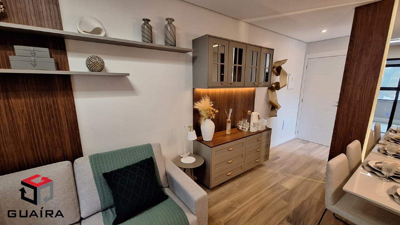 Apartamento à venda com 2 quartos, 64m² - Foto 4