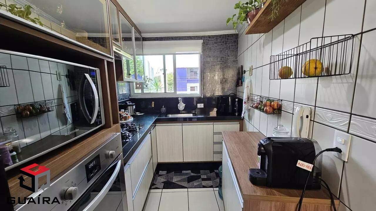 Apartamento para alugar com 2 quartos, 64m² - Foto 12