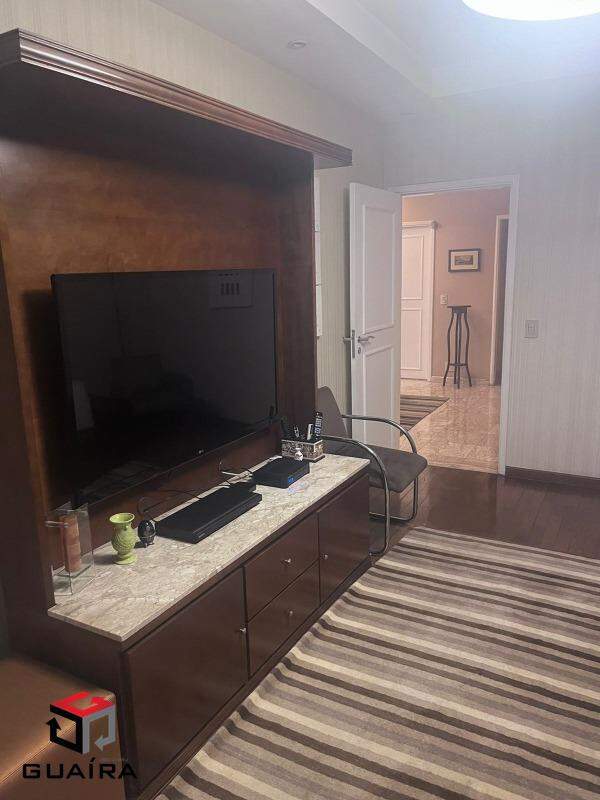 Apartamento à venda com 4 quartos, 270m² - Foto 5