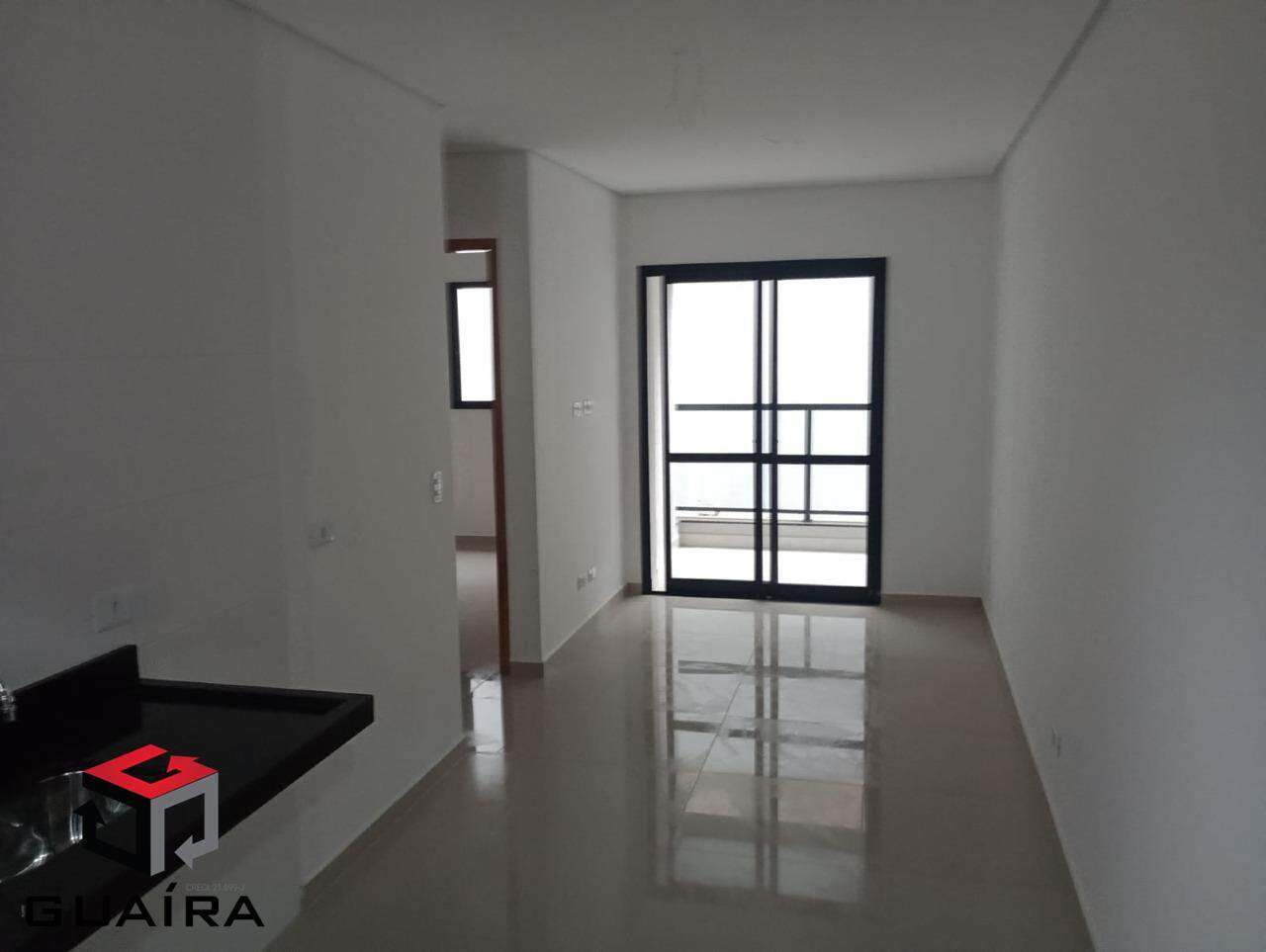 Apartamento à venda com 2 quartos, 42m² - Foto 2