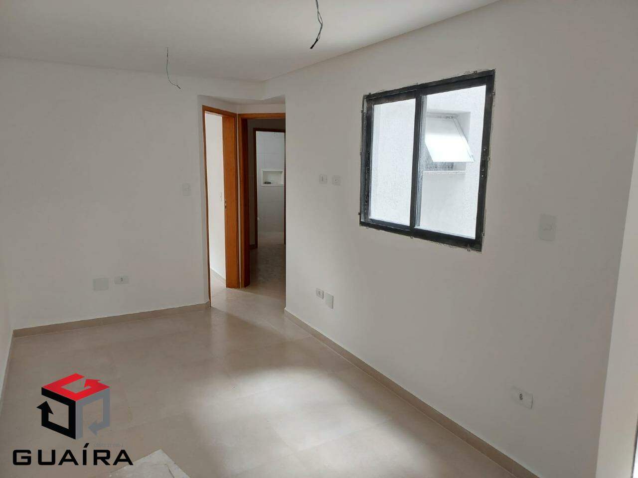 Apartamento à venda com 2 quartos, 62m² - Foto 4