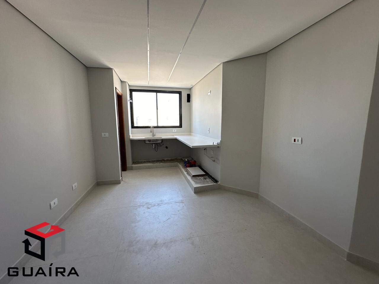 Apartamento à venda com 3 quartos, 137m² - Foto 18