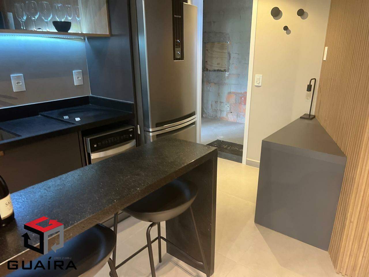 Apartamento à venda com 2 quartos, 44m² - Foto 3