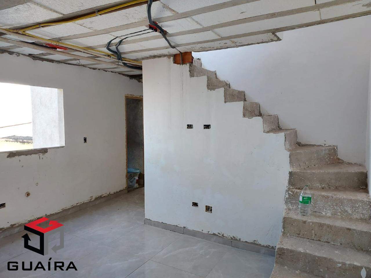 Apartamento à venda com 3 quartos, 70m² - Foto 4