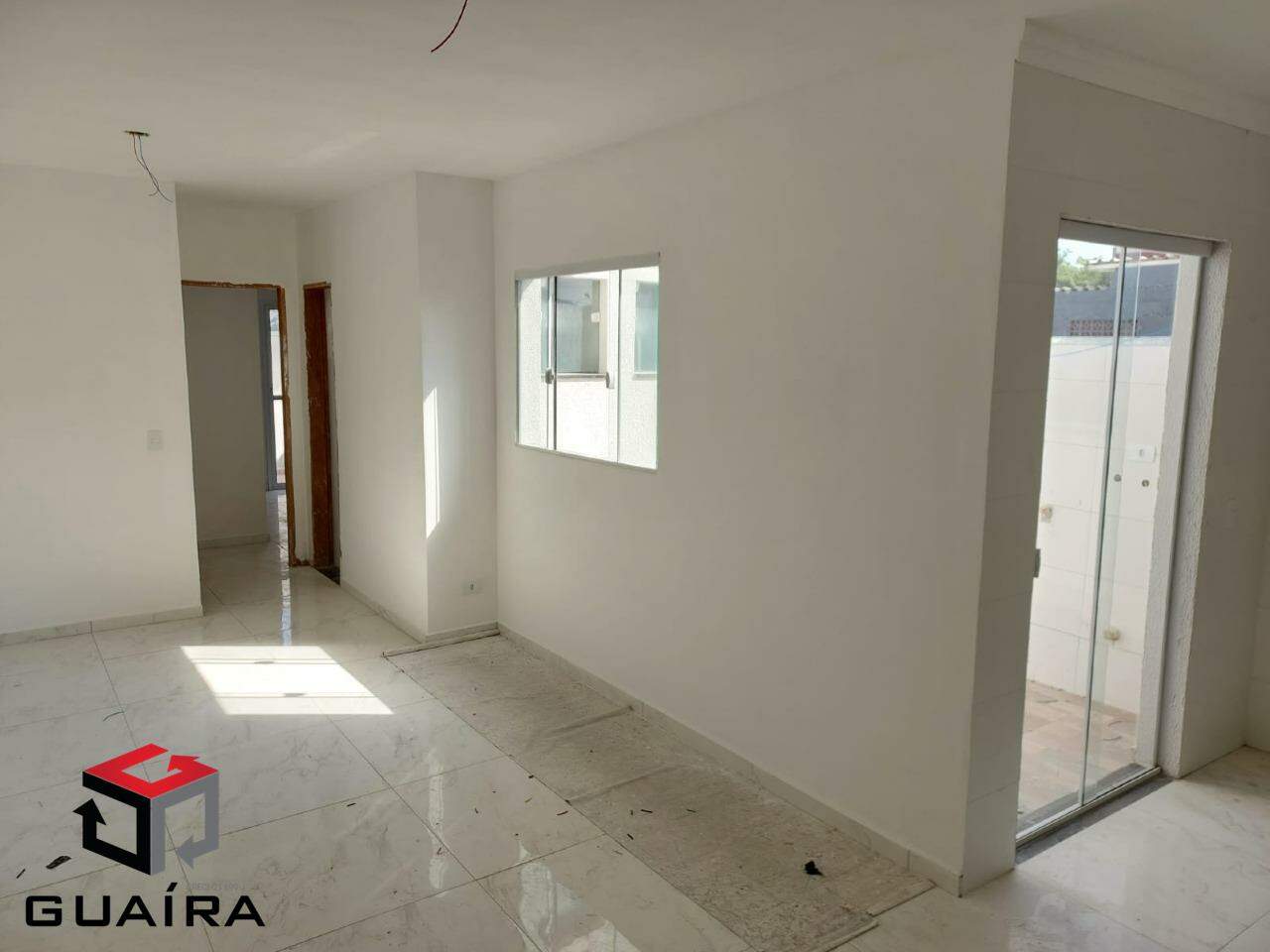 Cobertura à venda com 2 quartos, 100m² - Foto 4