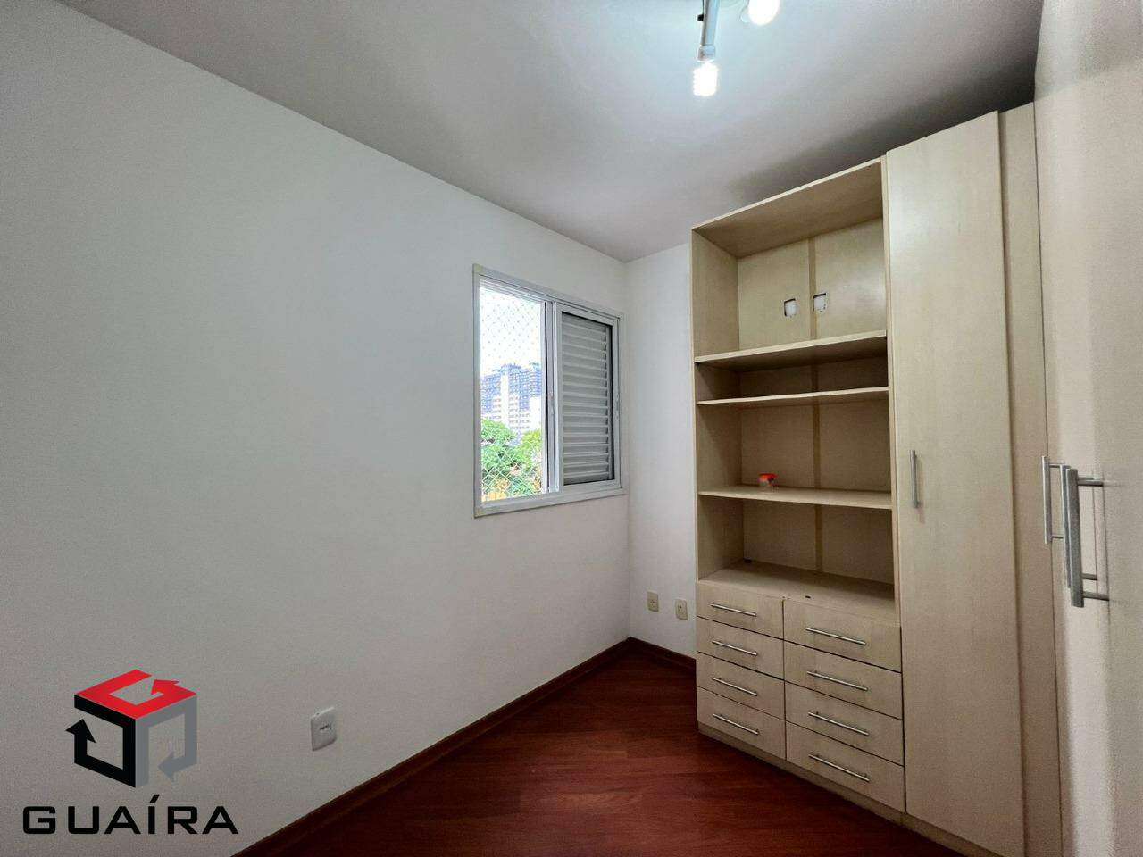 Apartamento à venda com 2 quartos, 63m² - Foto 10