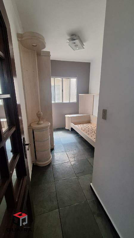 Sobrado à venda com 4 quartos, 300m² - Foto 19