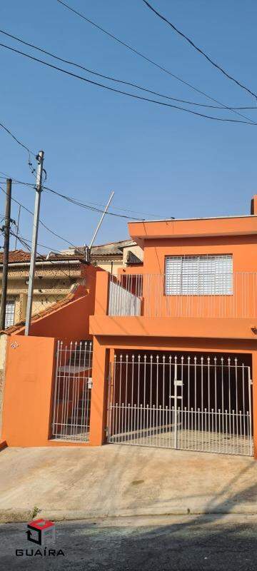 Casa à venda com 2 quartos, 137m² - Foto 2