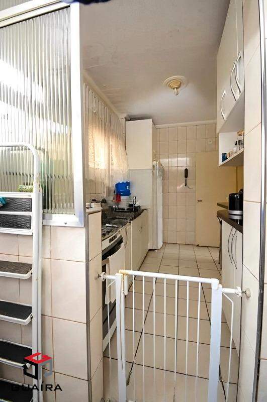 Apartamento à venda com 2 quartos, 60m² - Foto 4