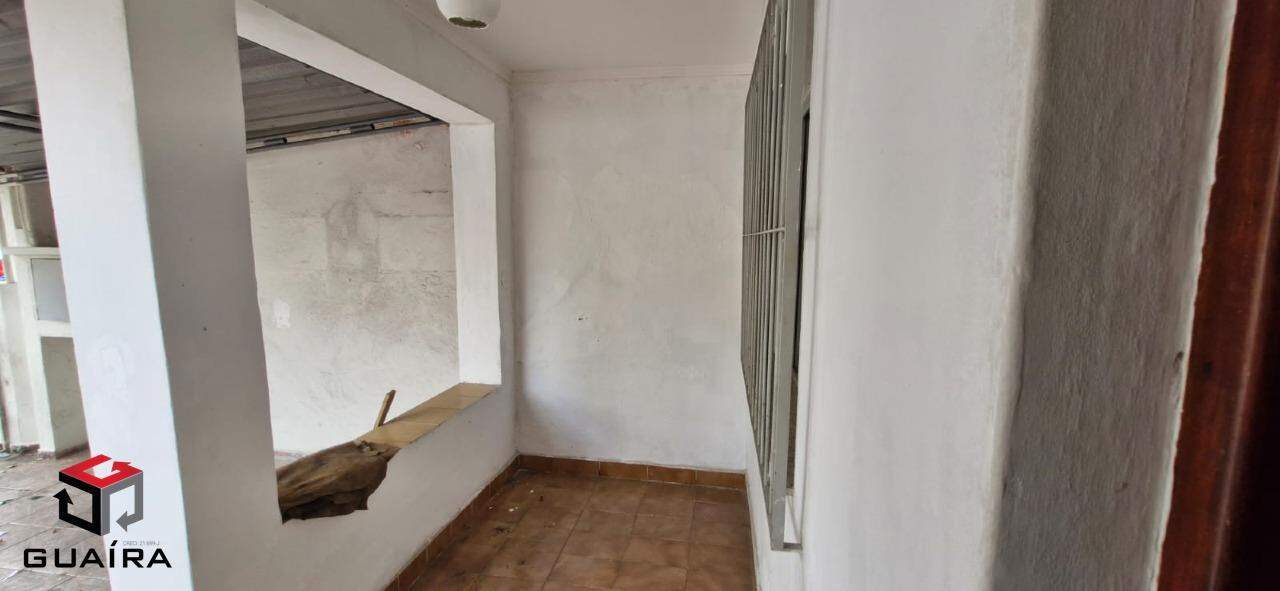 Casa à venda com 4 quartos, 100m² - Foto 2