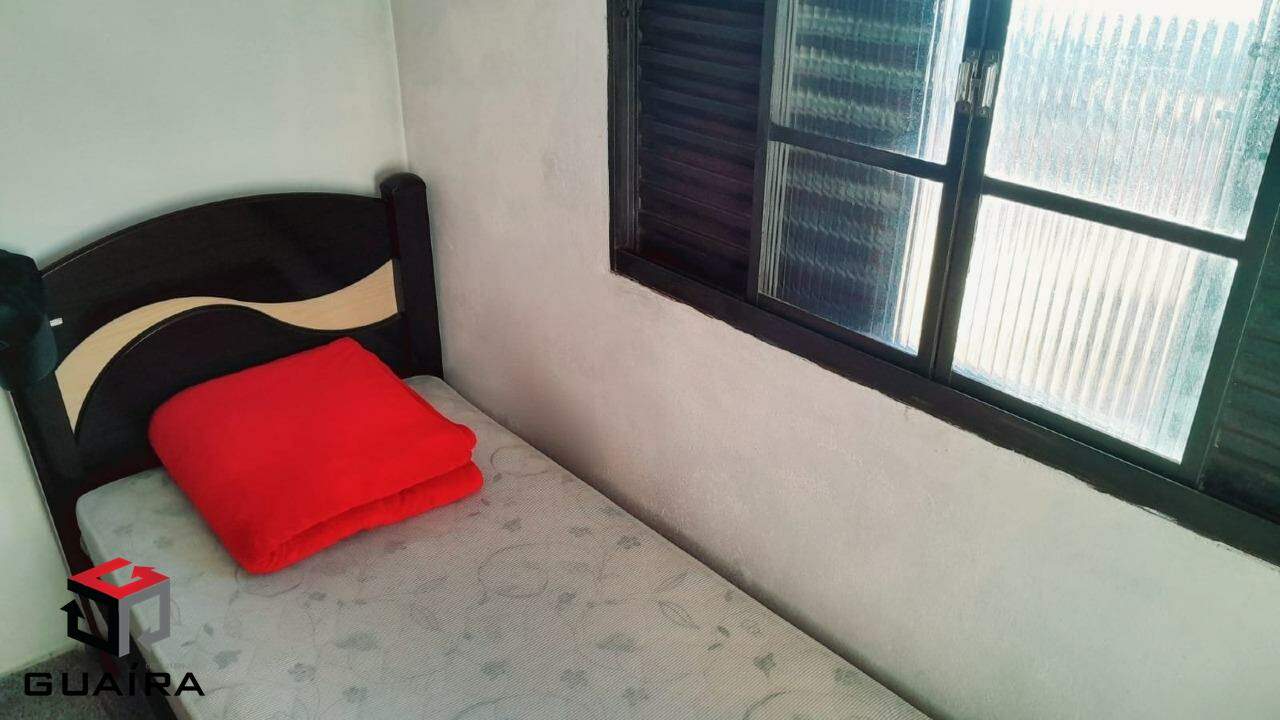 Casa à venda com 1 quarto, 90m² - Foto 3