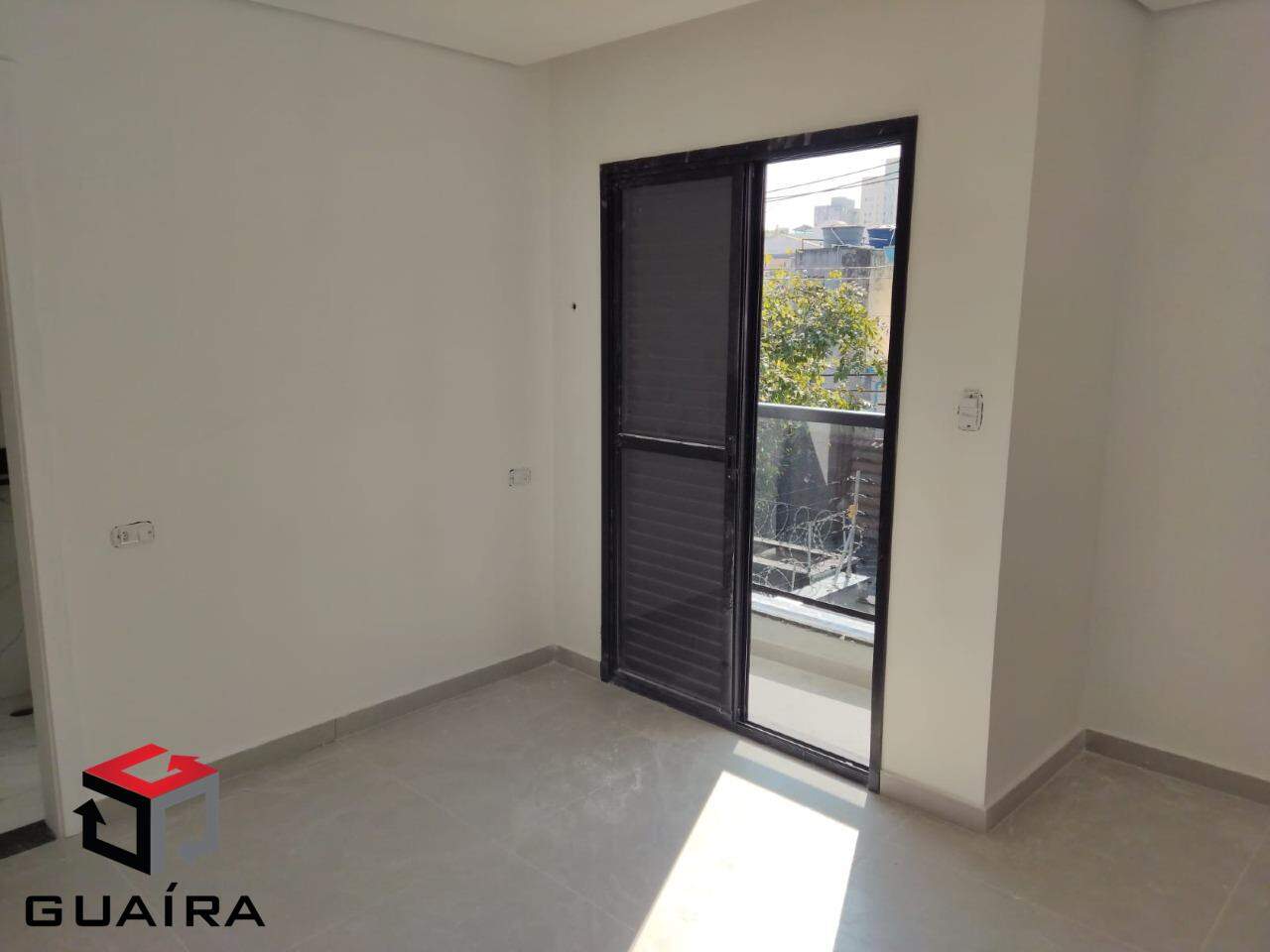 Apartamento à venda com 2 quartos, 60m² - Foto 5