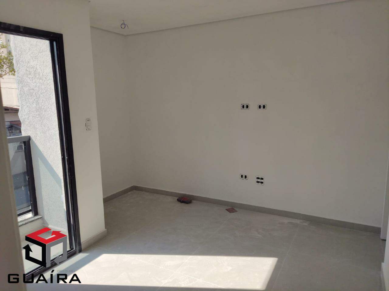 Apartamento à venda com 2 quartos, 60m² - Foto 3