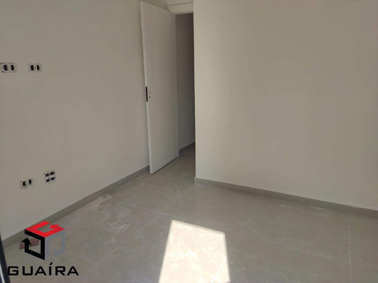 Apartamento à venda com 2 quartos, 60m² - Foto 4