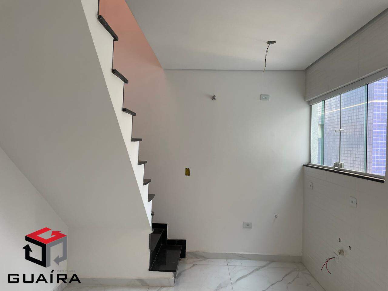 Cobertura à venda com 2 quartos, 120m² - Foto 5