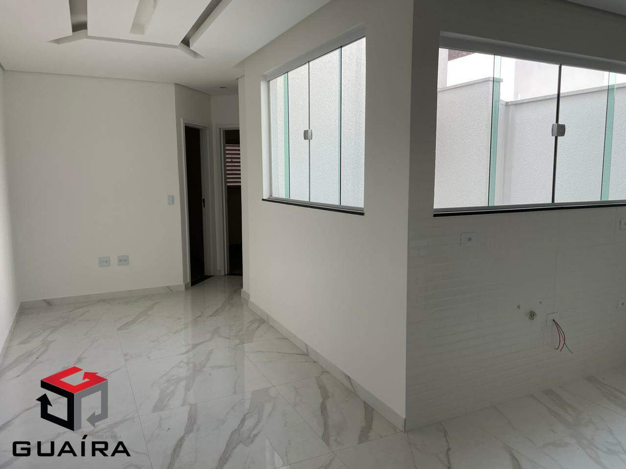 Apartamento à venda com 2 quartos, 47m² - Foto 2