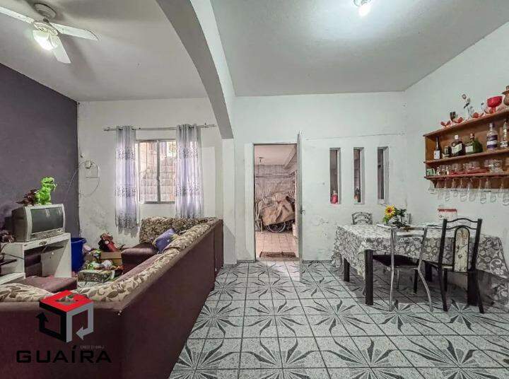 Casa à venda com 3 quartos, 100m² - Foto 3