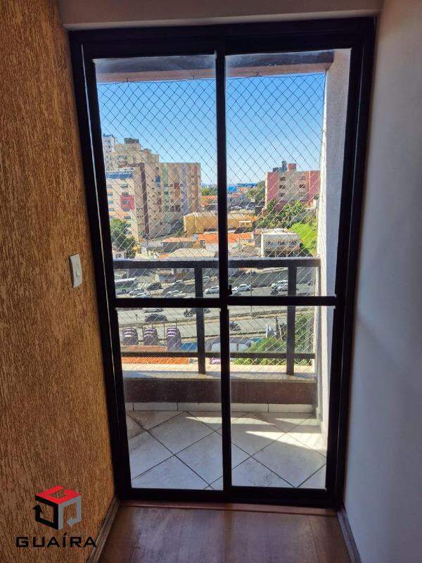 Apartamento à venda com 2 quartos, 60m² - Foto 3