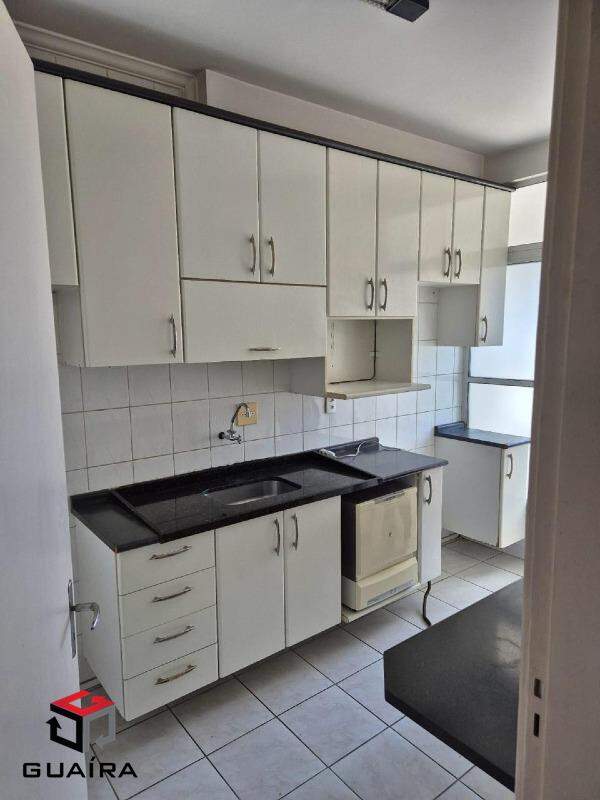 Apartamento à venda com 2 quartos, 60m² - Foto 4