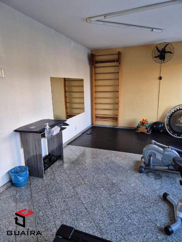 Apartamento à venda com 2 quartos, 60m² - Foto 27