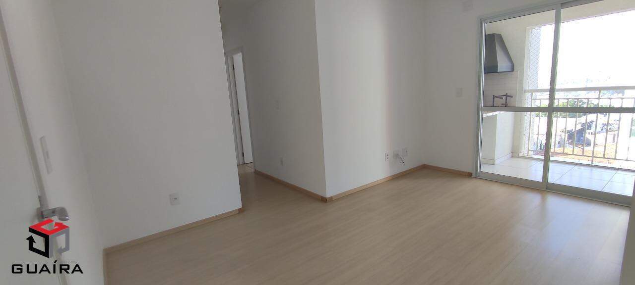 Apartamento à venda com 2 quartos, 61m² - Foto 1