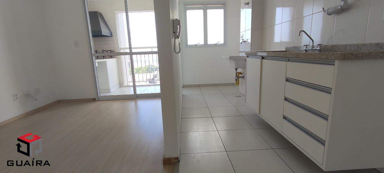 Apartamento à venda com 2 quartos, 61m² - Foto 4