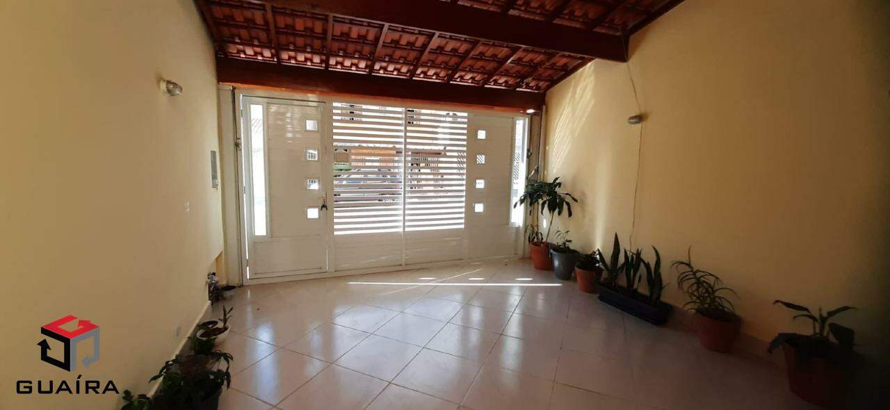 Casa à venda com 2 quartos, 88m² - Foto 3