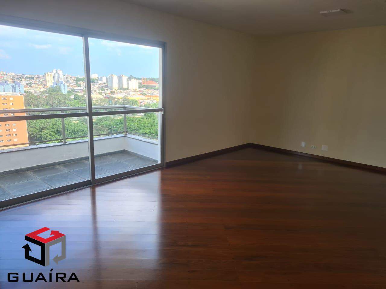 Apartamento à venda com 4 quartos, 168m² - Foto 3