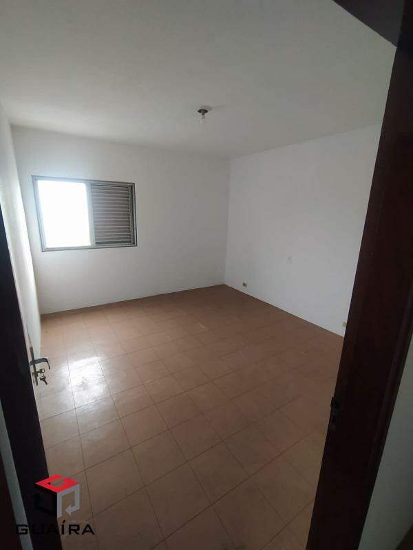 Apartamento para alugar com 4 quartos, 200m² - Foto 15